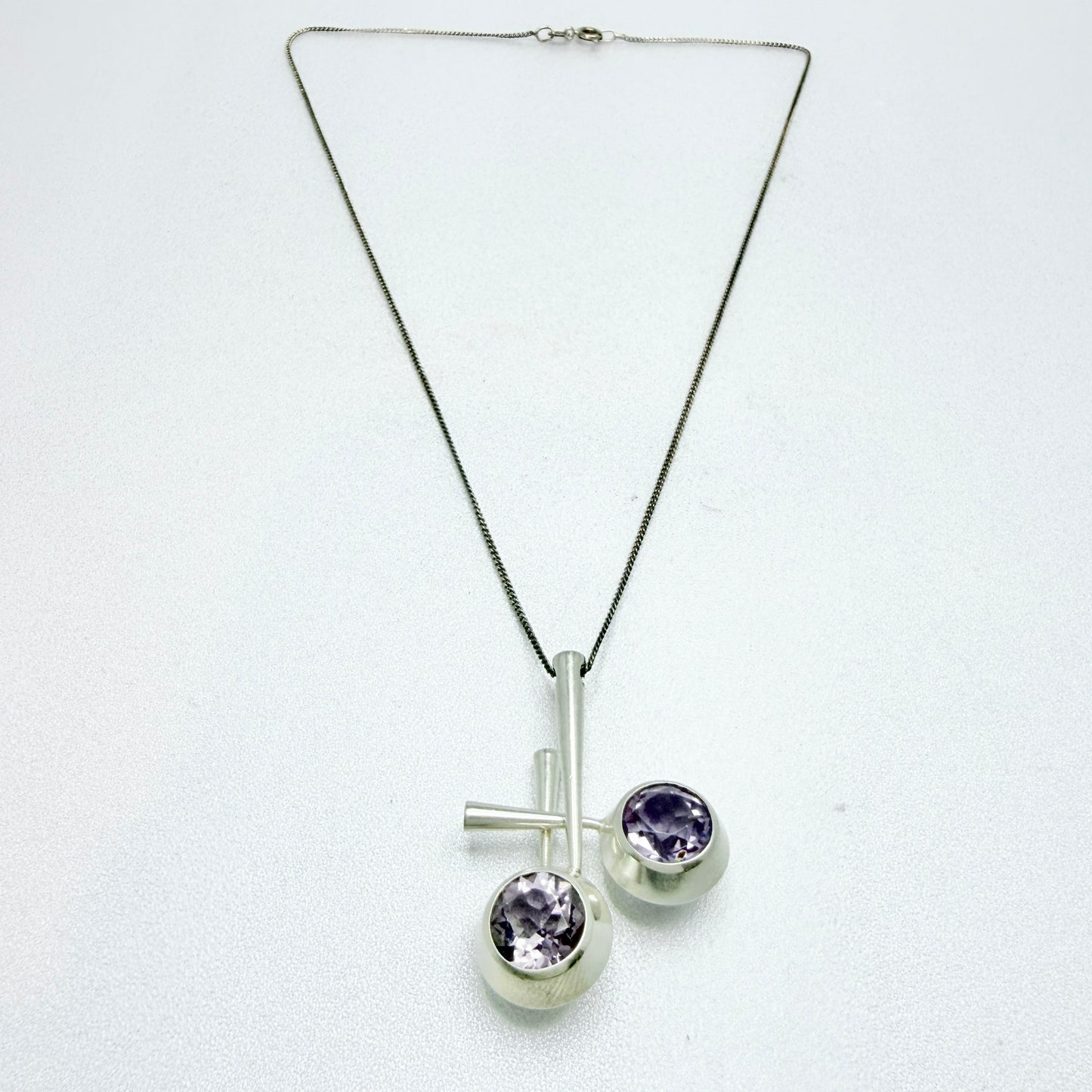 Tuomo Rissanen, Finland 1961. Vintage Solid SIlver Amethyst Pendant Necklace.