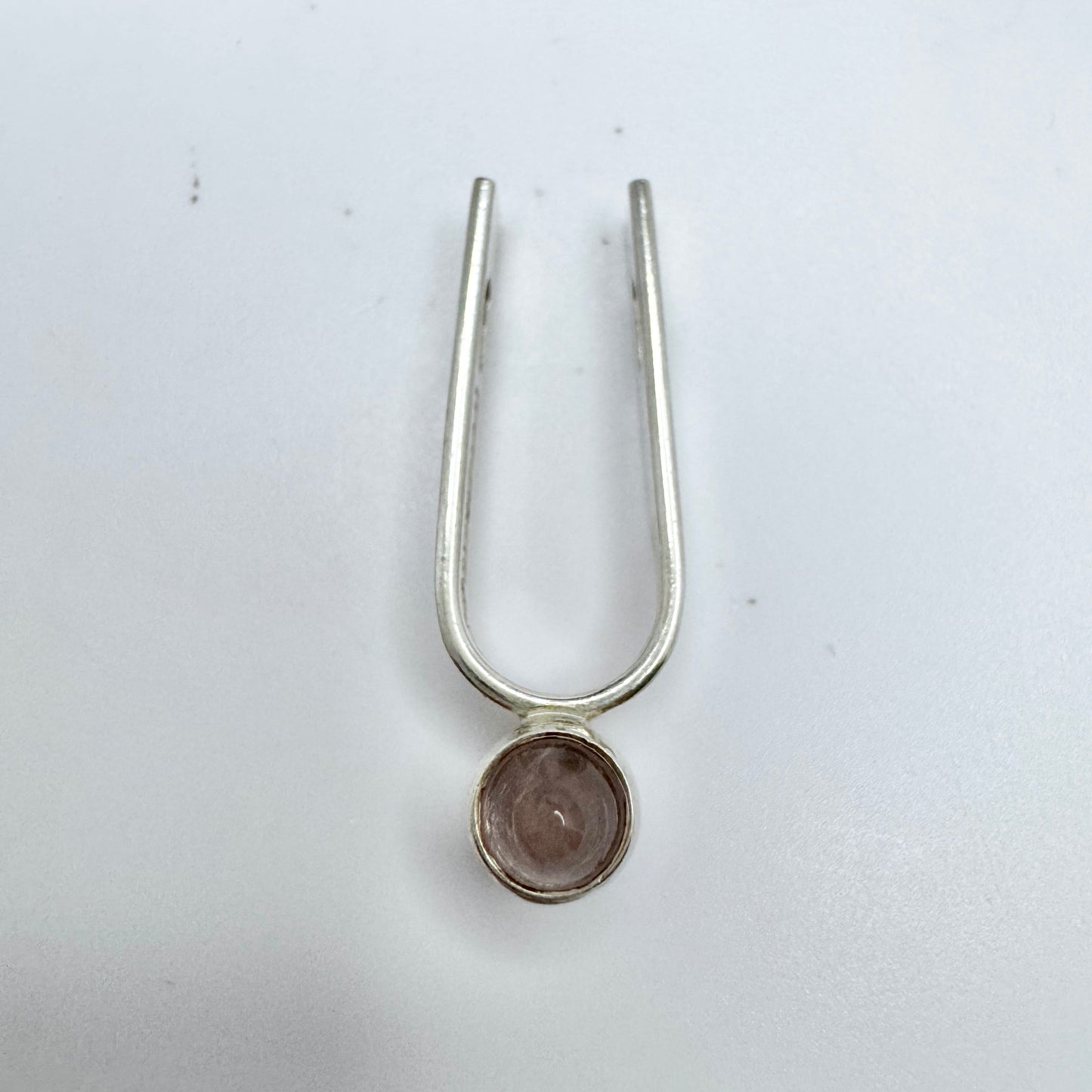 Elis Kauppi, Kupittaan Kulta Finland 1960. Vintage Solid Silver Rose Quartz Pendant.