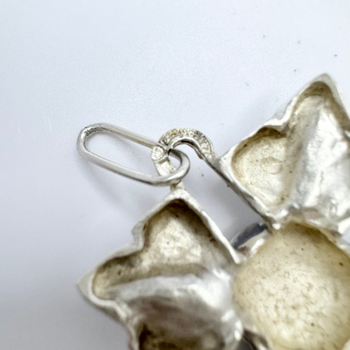 Sulo Miettinen, Finland 1972. Vintage Solid Silver Rose Flower Pendant.