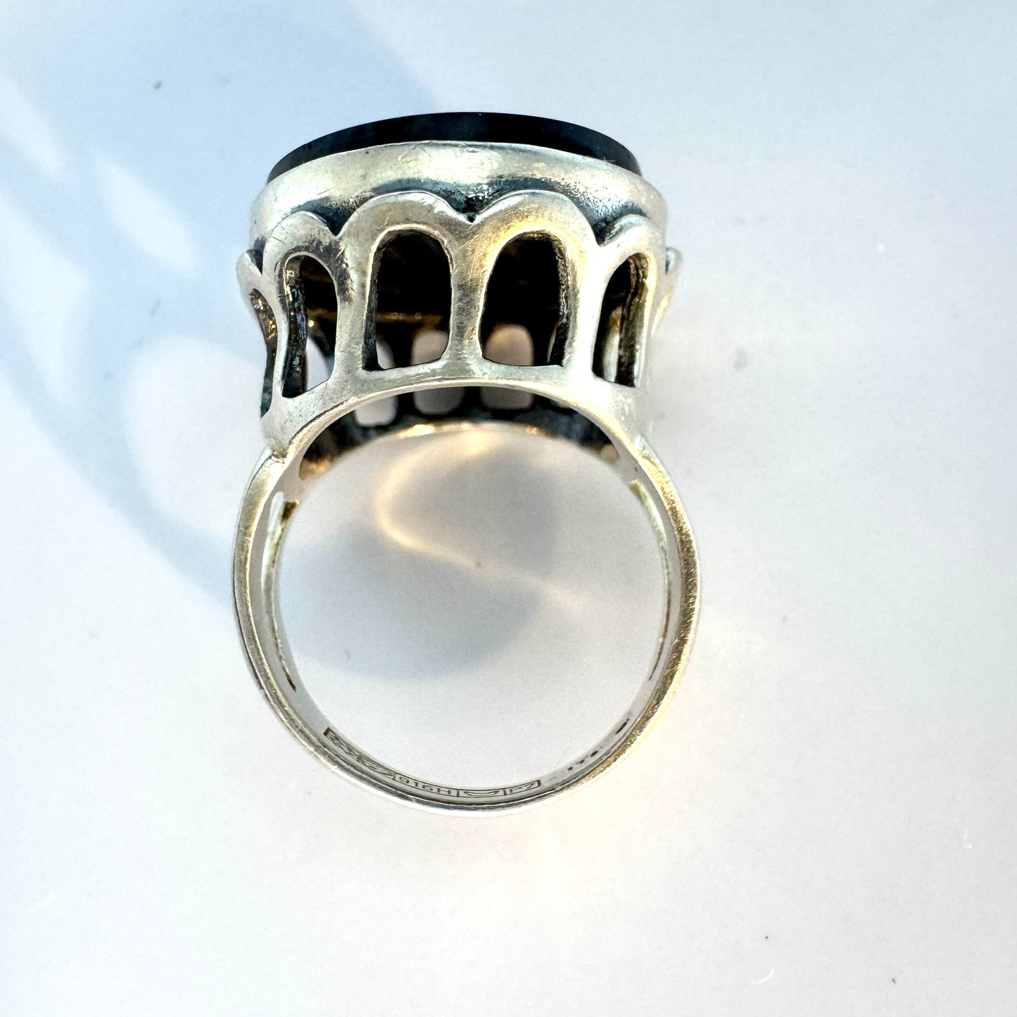 Erik Granit, Finland 1968. Vintage Solid Silver Spectrolite Ring.