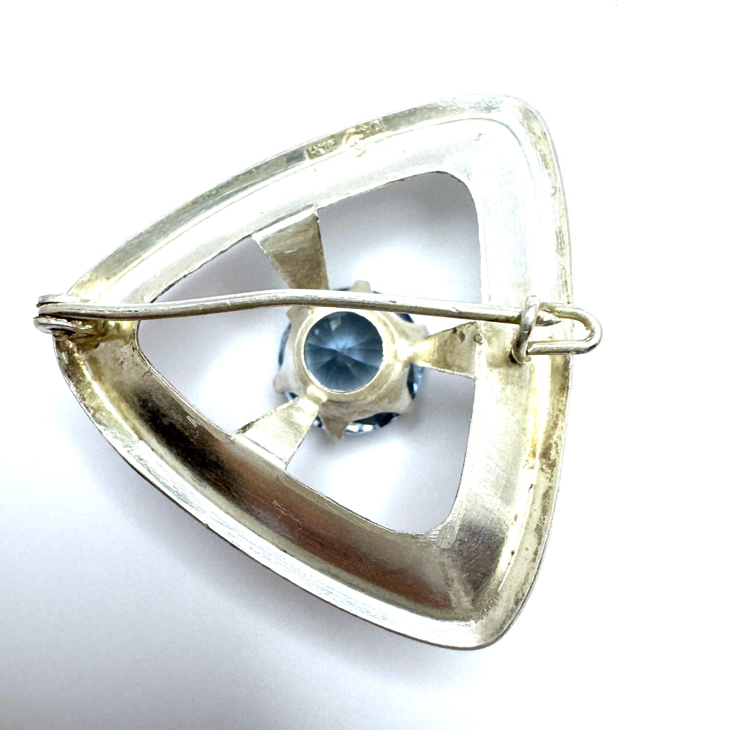 Finland ca 1960s. Vintage Solid Silver Blue Synthetic Spinel Brooch.