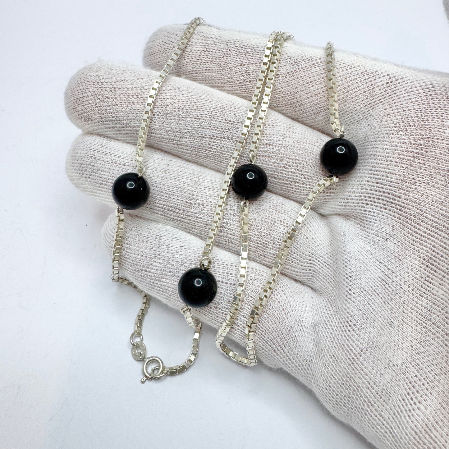 Vicenza, Italy. Vintage Solid Silver Onyx 30in / 76cm Necklace.