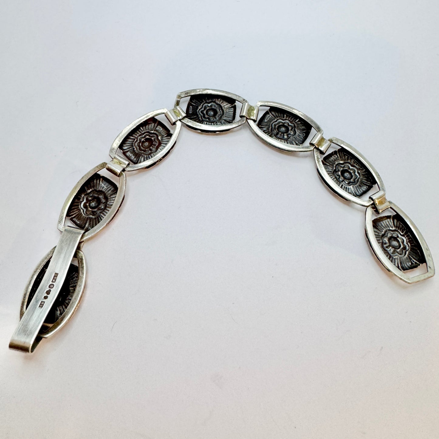 Svedboms, Sweden 1952. Vintage Solid Silver Flower Bracelet.
