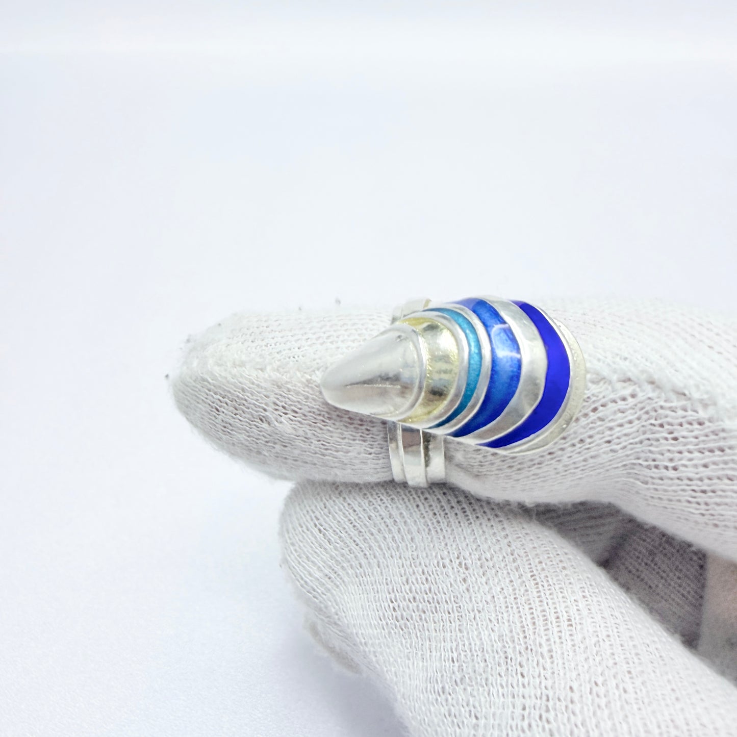 Birgitta Holmgren, Sweden 1996. Vintage Sterling Silver Enamel Ring.