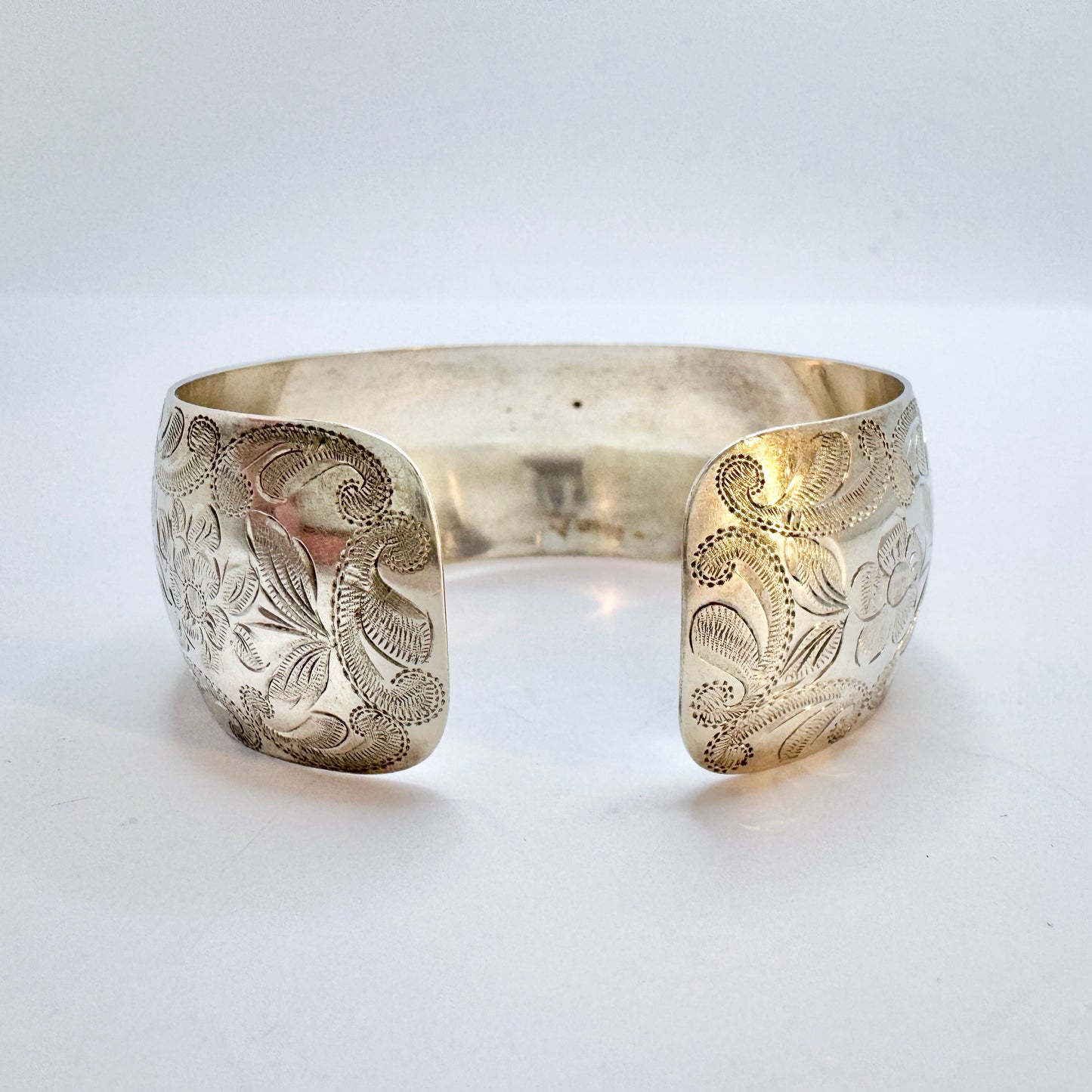Gebrüder Kühn, Germany c 1950. Vintage Solid Silver Flower Cuff Bracelet