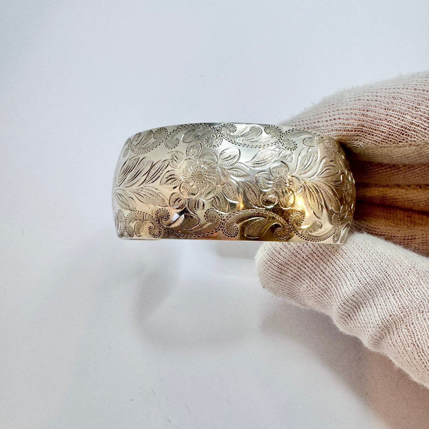 Gebrüder Kühn, Germany c 1950. Vintage Solid Silver Flower Cuff Bracelet