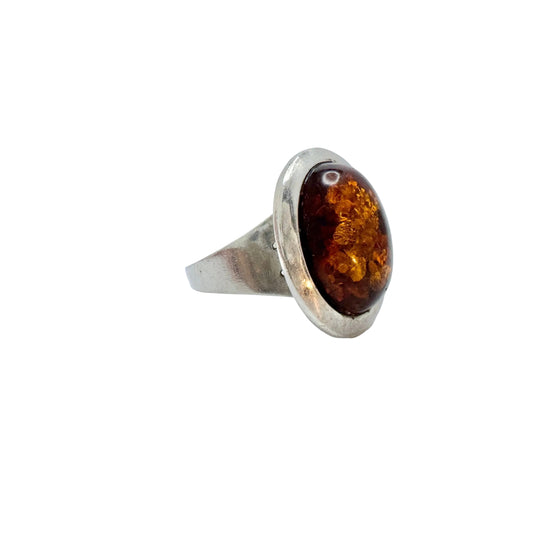 Vintage Sterling Silver Amber Ring.