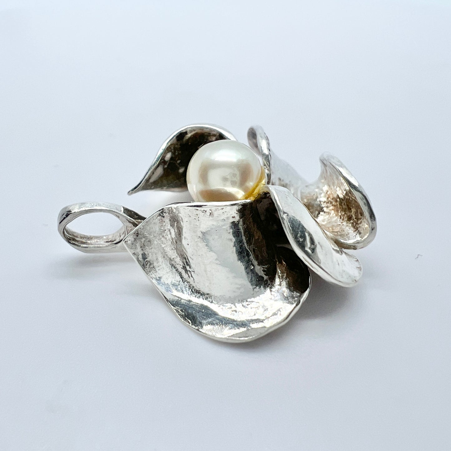 Robbert, Sweden 1982. Vintage Sterling Silver Cultured Pearl Pendant. Signed.