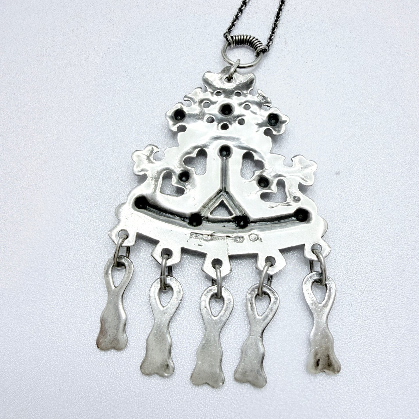 Kalevala Koru, Finland 1965. Large Vintage Solid Silver Pendant Necklace.