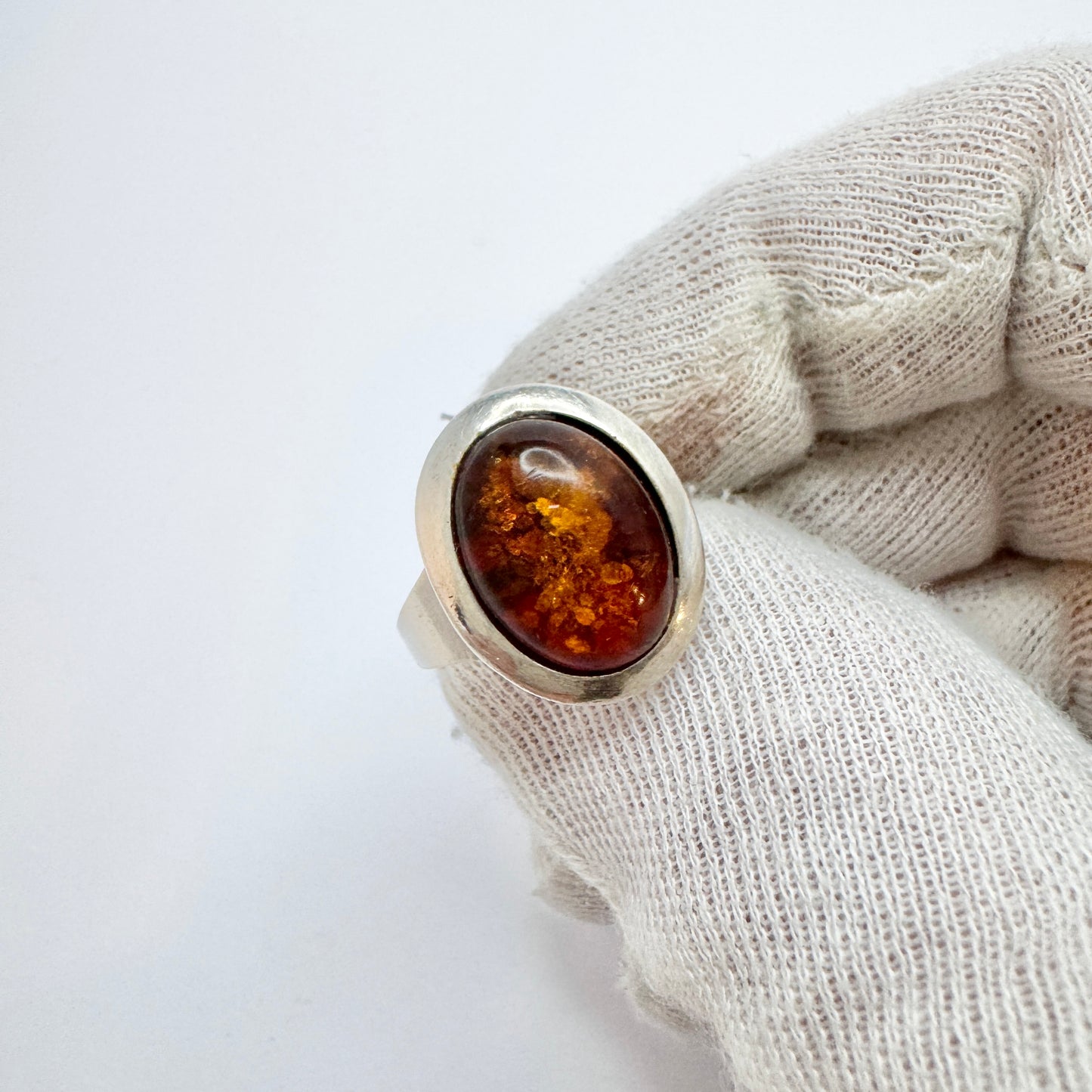 Vintage Sterling Silver Amber Ring.