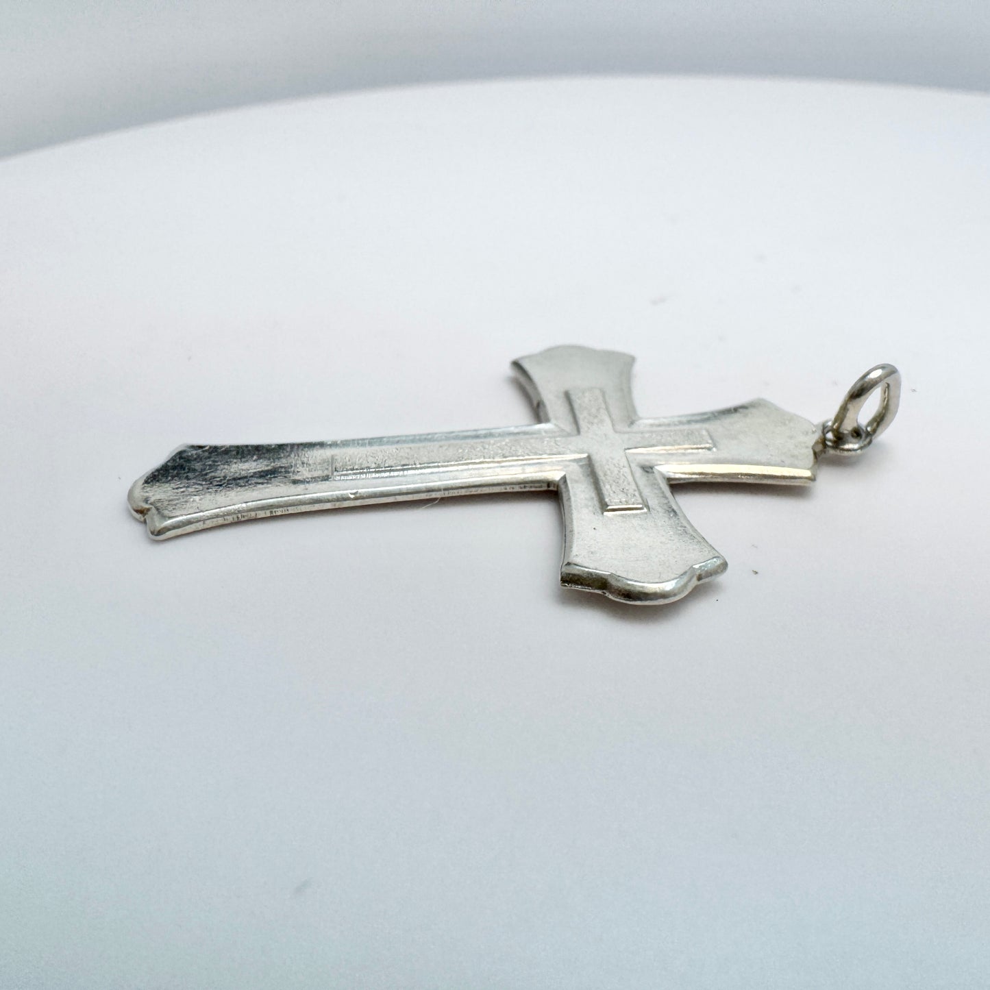 H.Kaksonen, Finland 1947. Vintage Solid Silver Cross Pendant.