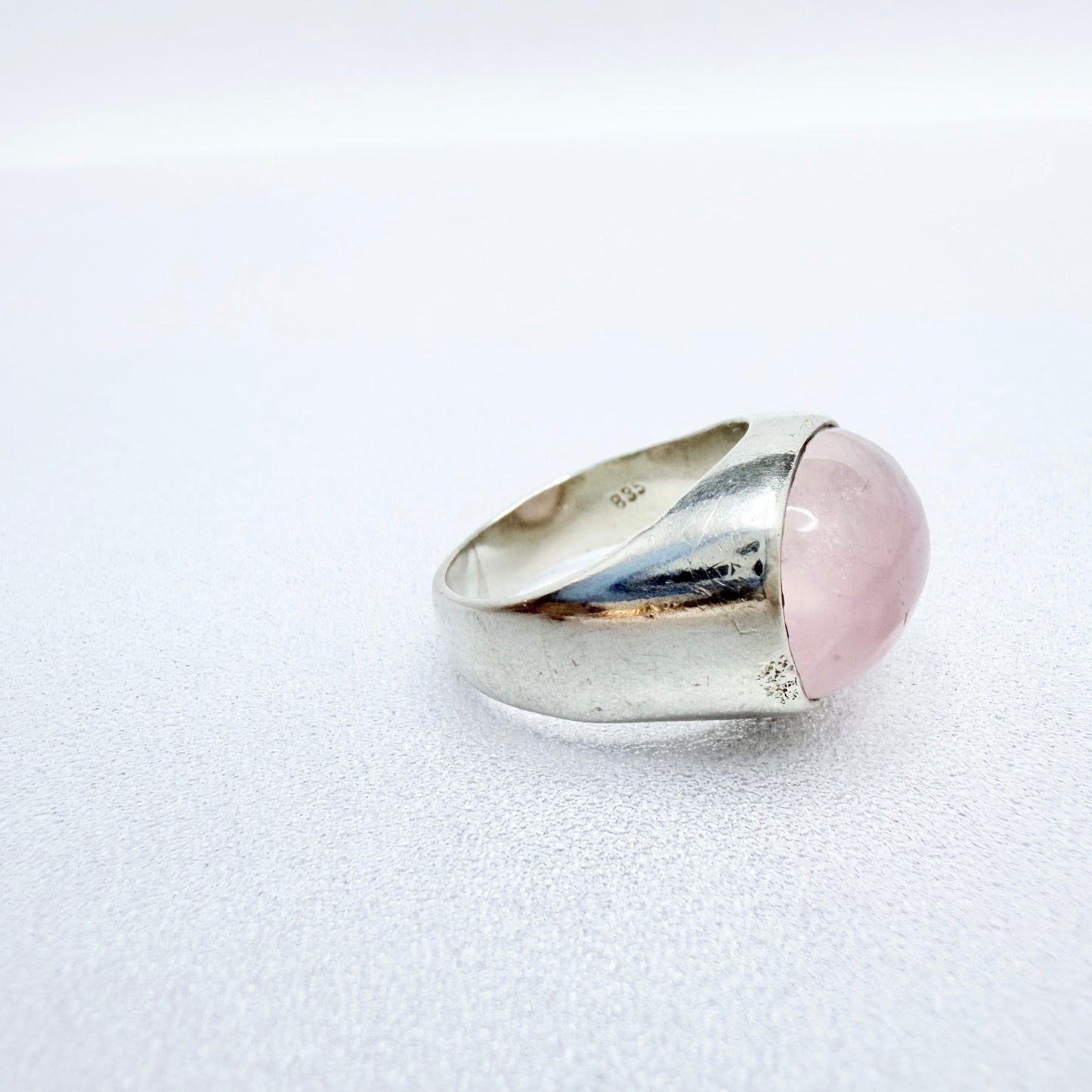 Vintage c 1960. Solid SIlver Rose Quartz Ring.