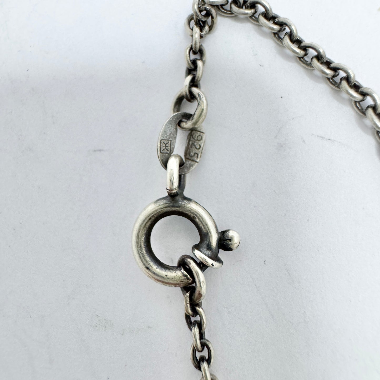 Kalevala Koru, Finland. Vintage Sterling Silver Spectrolite Pendant Long Chain Necklace.