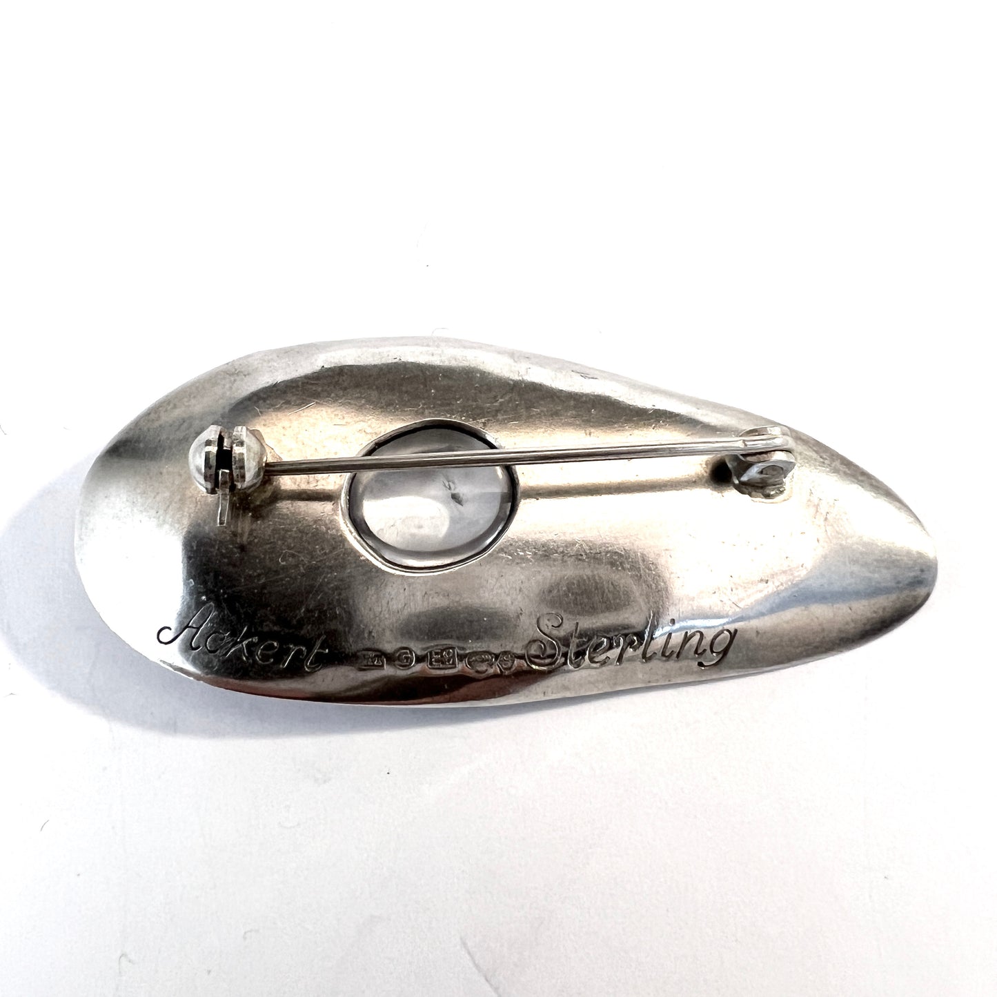 Acke R Tötterman, Sweden 1955 Mid-Century Sterling Silver Cabochon Quartz Brooch. Signed.