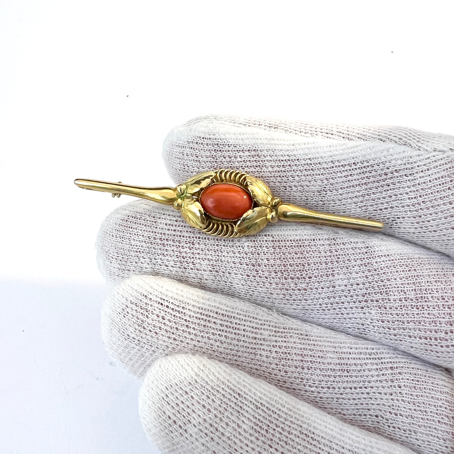 Evald Nielsen, Denmark c 1915 Art Nouveau 14k Gold Coral Pin Brooch.