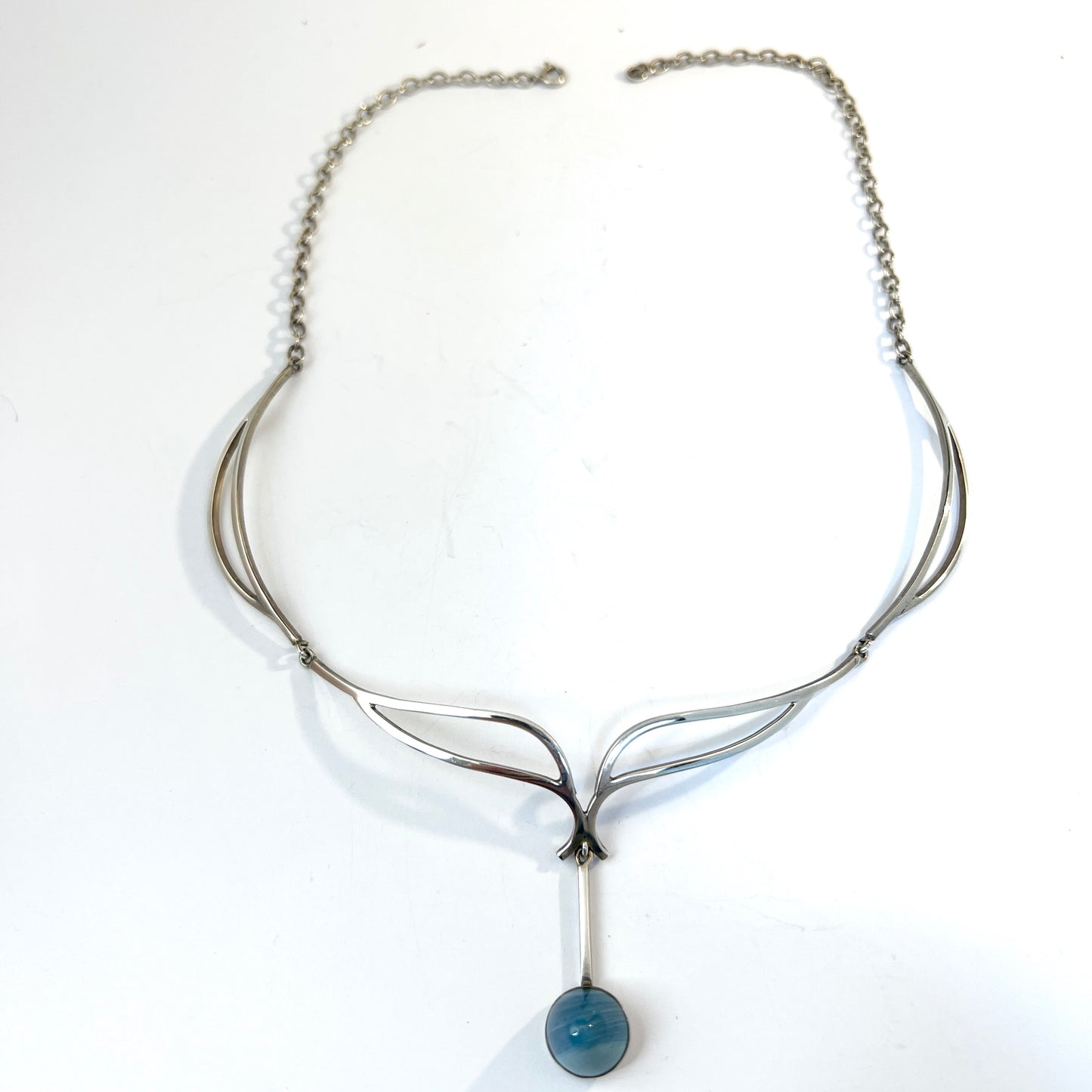 Victor Janson, Sweden 1966. Vintage Sterling Silver Bergslagen-stone Necklace.