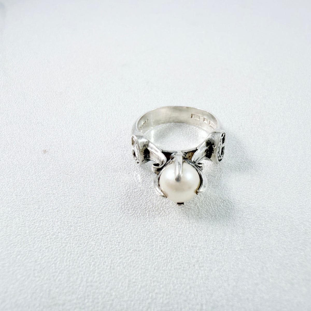 Bengt Hallberg, Sweden. Vintage Viking Copy Sterling Silver Pearl Ring