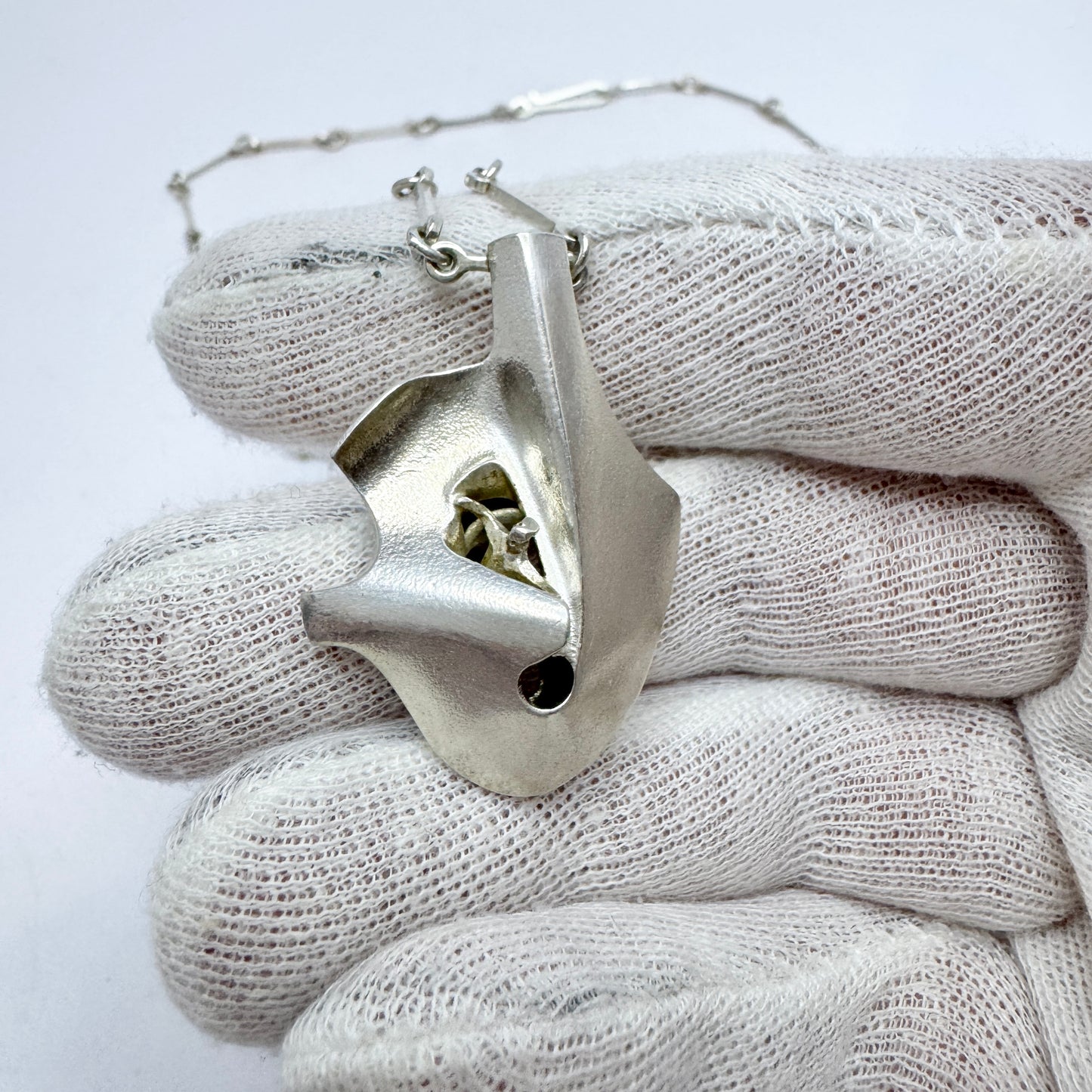 Björn Weckström for Lapponia, Finland 1977. Vintage Sterling Silver Pendant Necklace. Design Augria
