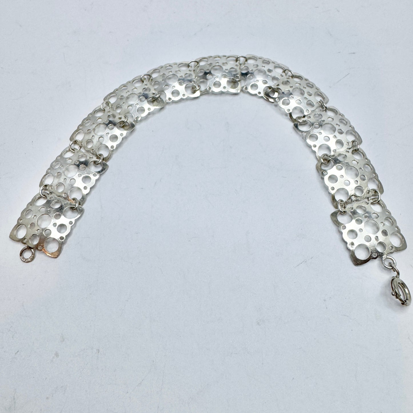 Liisa Vitali for N Westerback, Finland 1970s. Vintage Sterling Silver Bracelet. Design Pitsi.