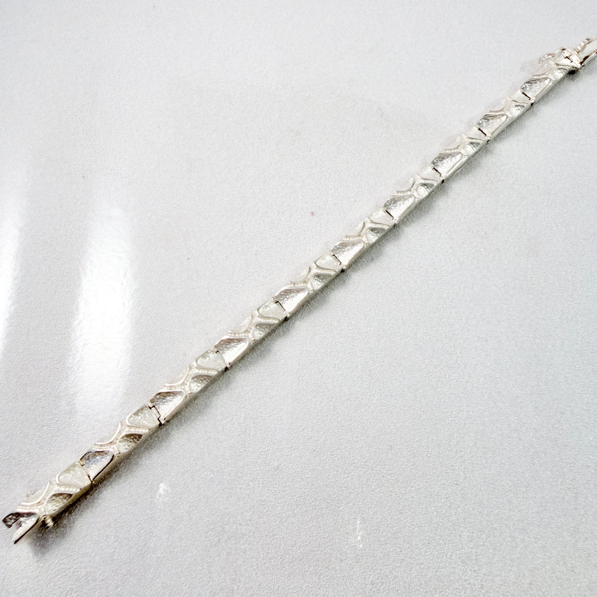 Vintage Solid Silver Link Bracelet.