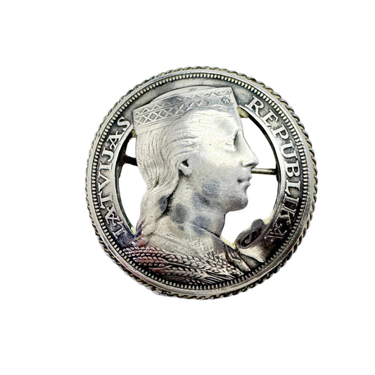 5 Lati, Latvia year 1932 Coin Brooch.  Solid Silver.