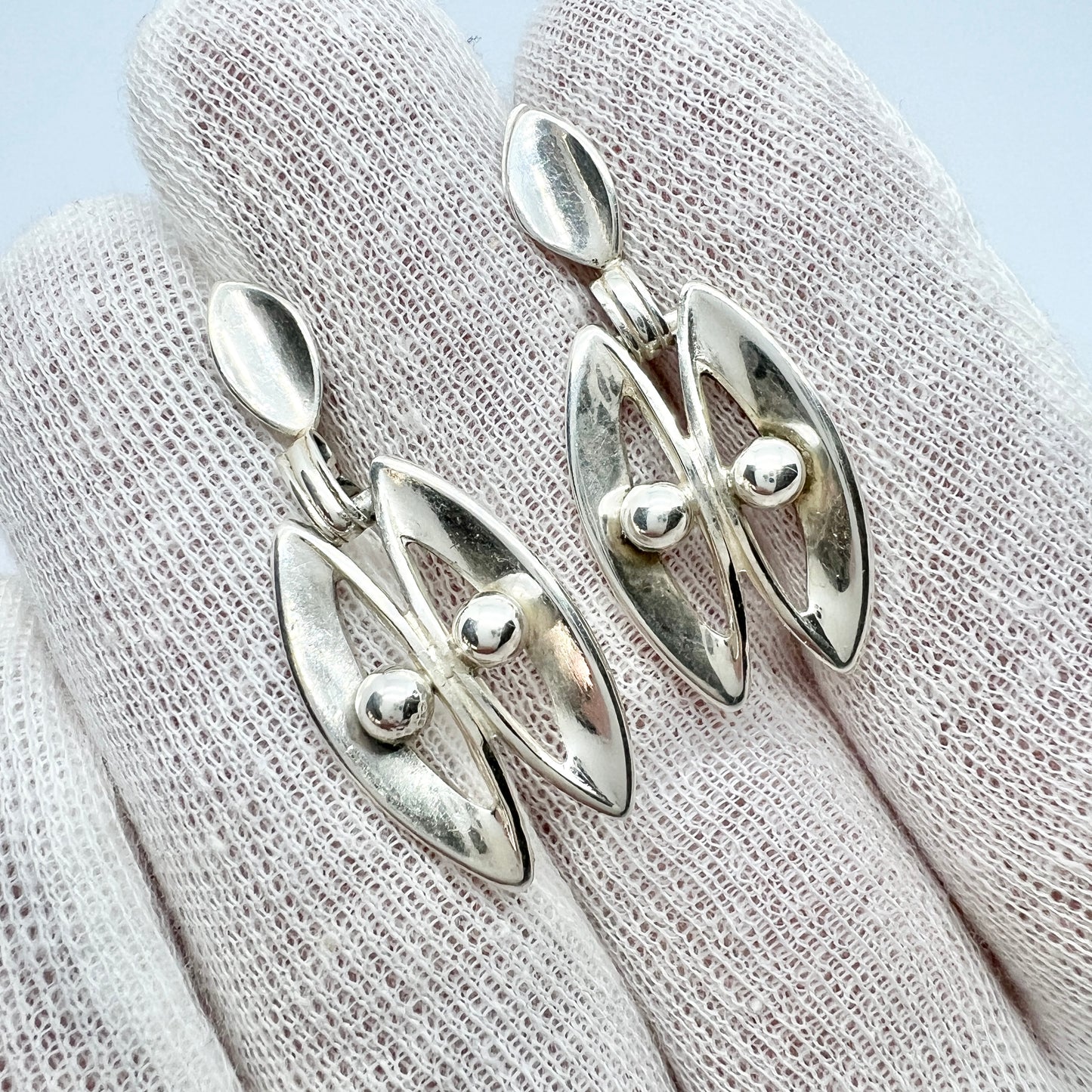 Kaplan, Sweden 1957. Vintage Solid Silver Earrings.