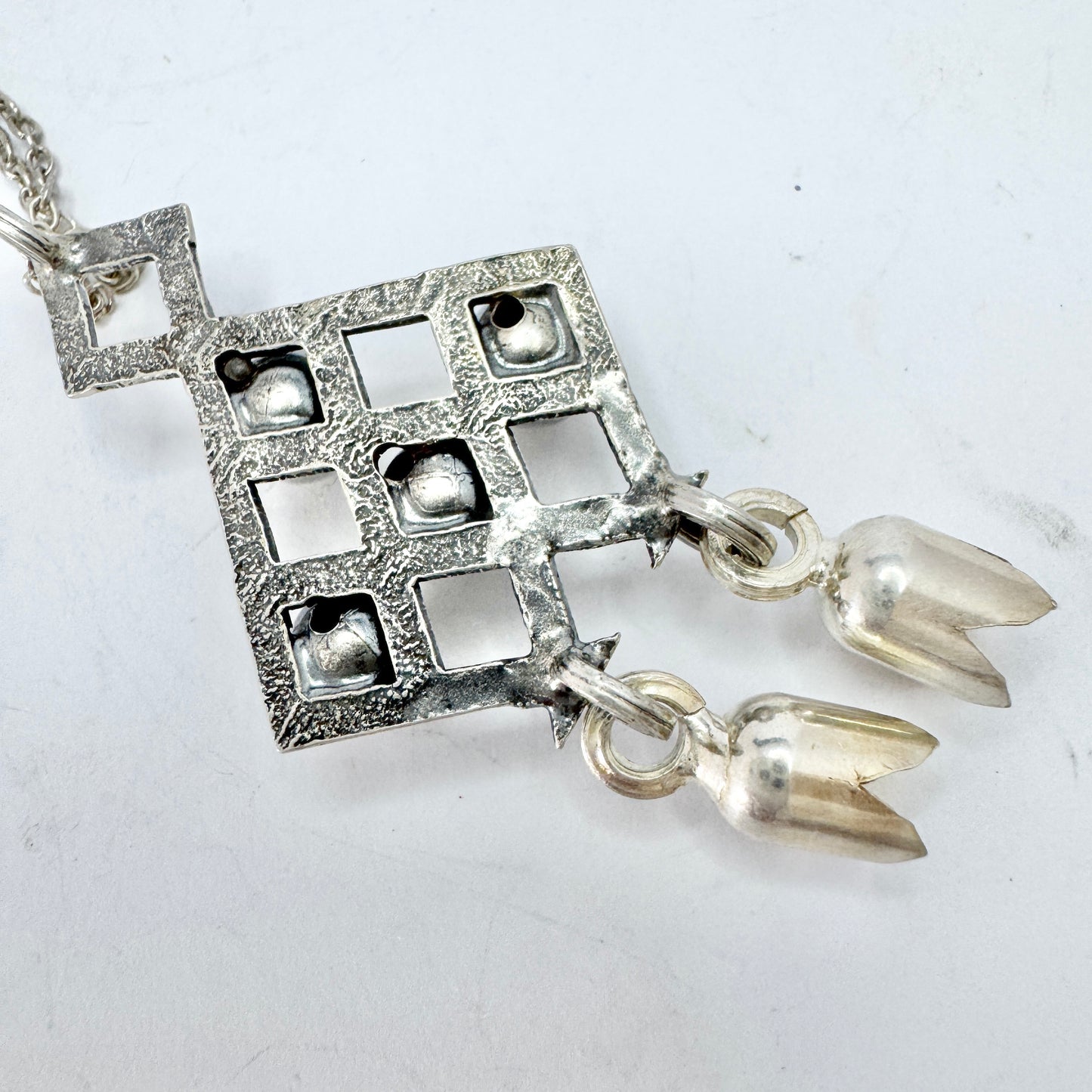 Finland ca 1970. Vintage Solid Silver Pendant Necklace.
