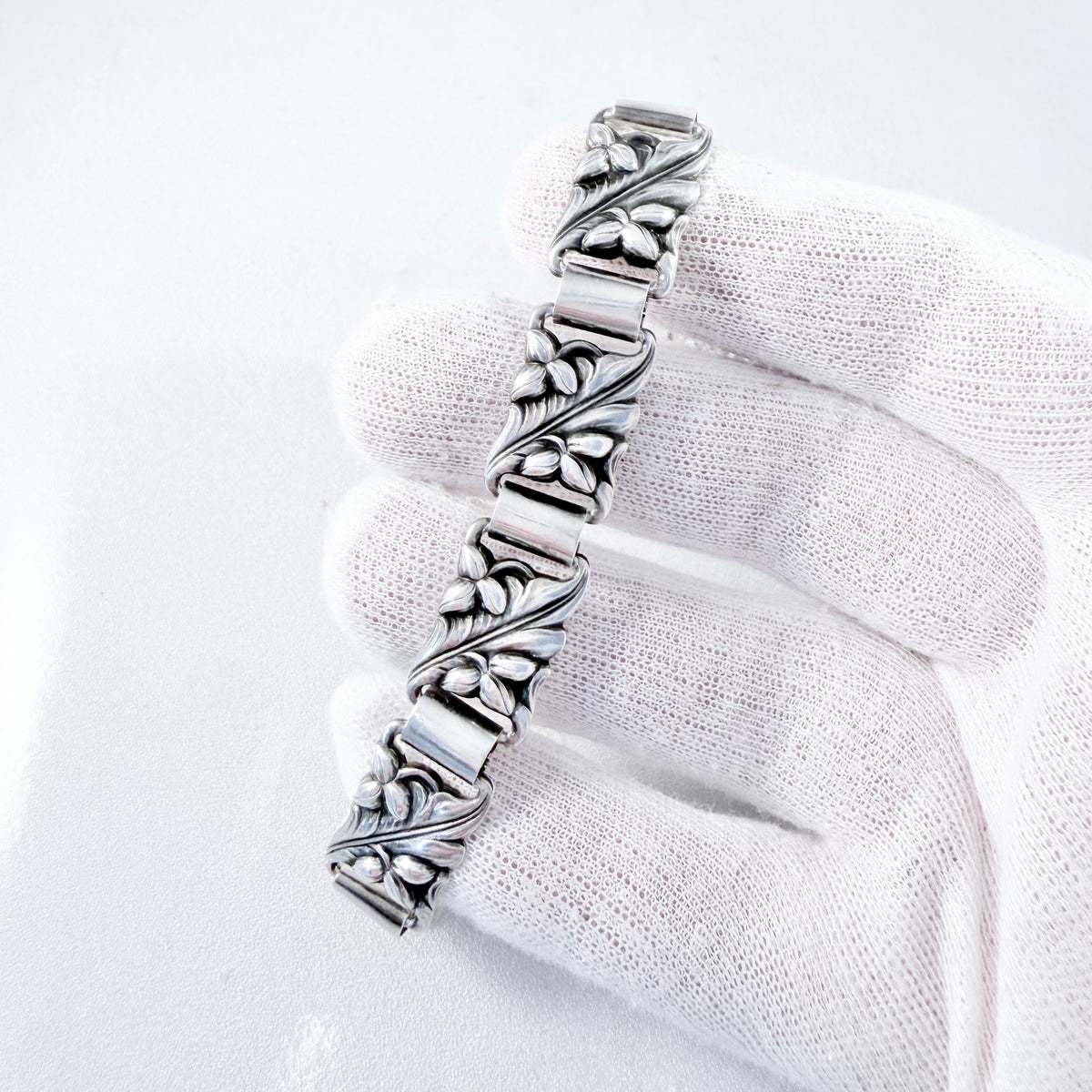 G Dahlgren, Sweden 1953. Vintage Solid Silver Organic Panel Bracelet.