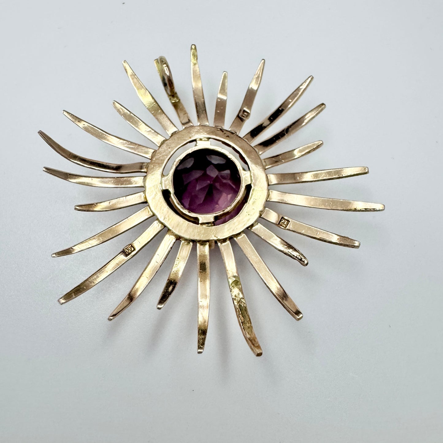 Egypt. Vintage 14k Gold Synthetic Alexandrite Sapphire Pendant.