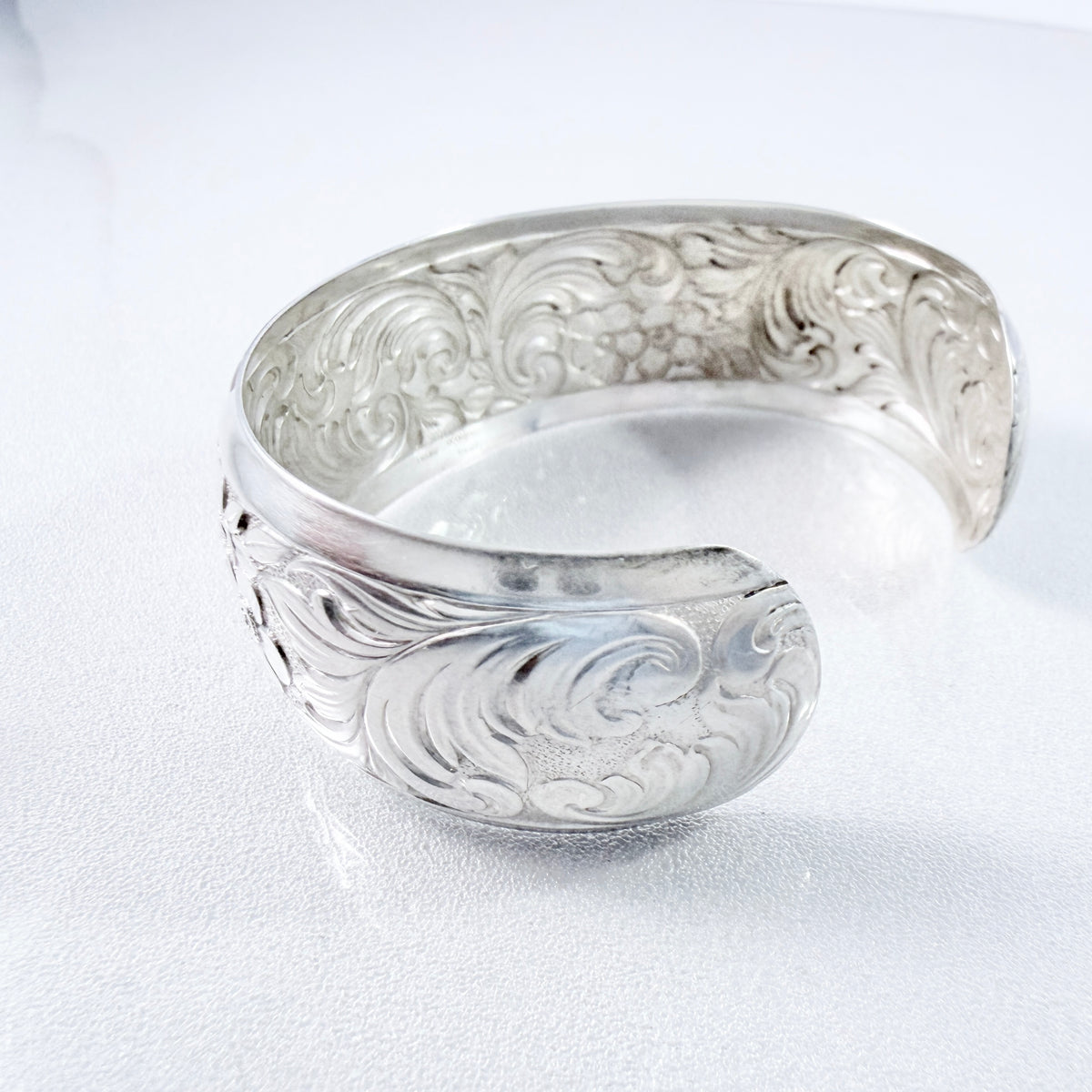 Andreas Daub, Germany c 1950s. Vintage Solid Silver Cuff Brcelet.
