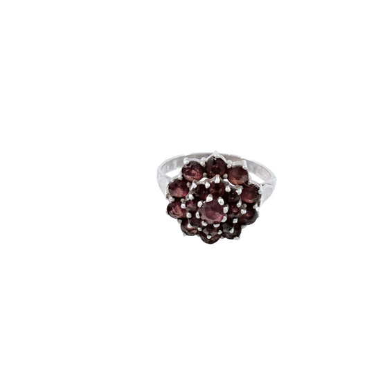Vintage Solid Silver Garnet Cluster Ring.