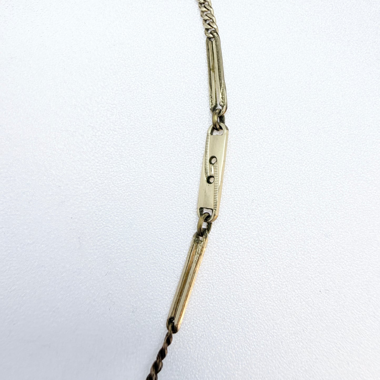 Friedrich Speidel, Germany. Antique early 1900s. Gilt Metal Doublé Watch Chain in Necklace Length.