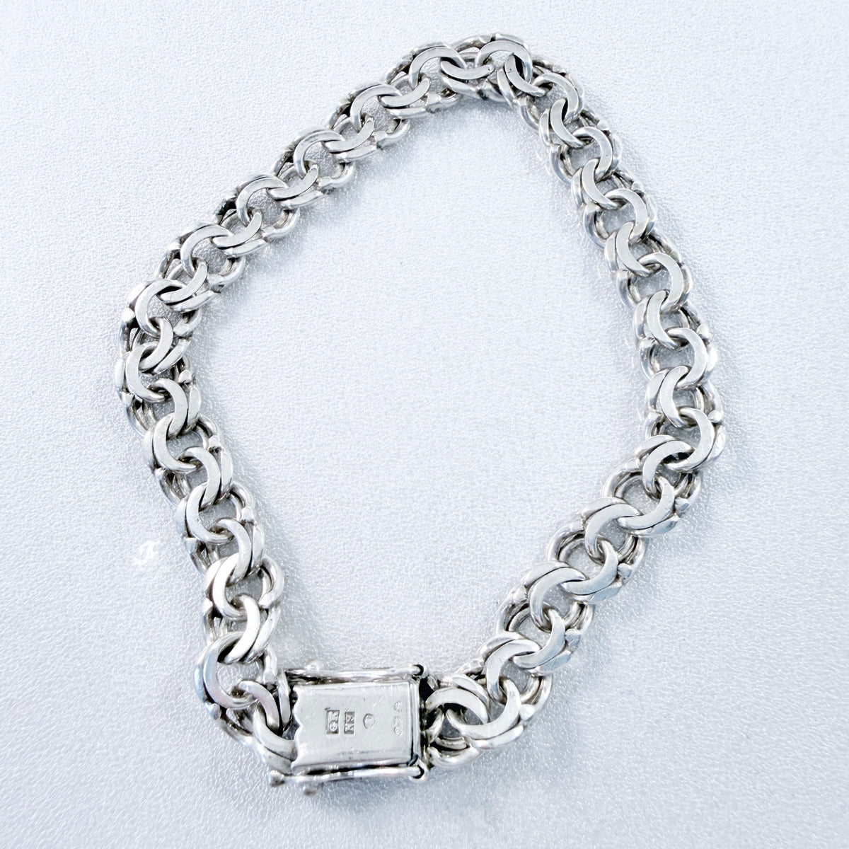 Kaplan, Sweden 1963. Vintage Solid Silver Bismarck Bracelet.