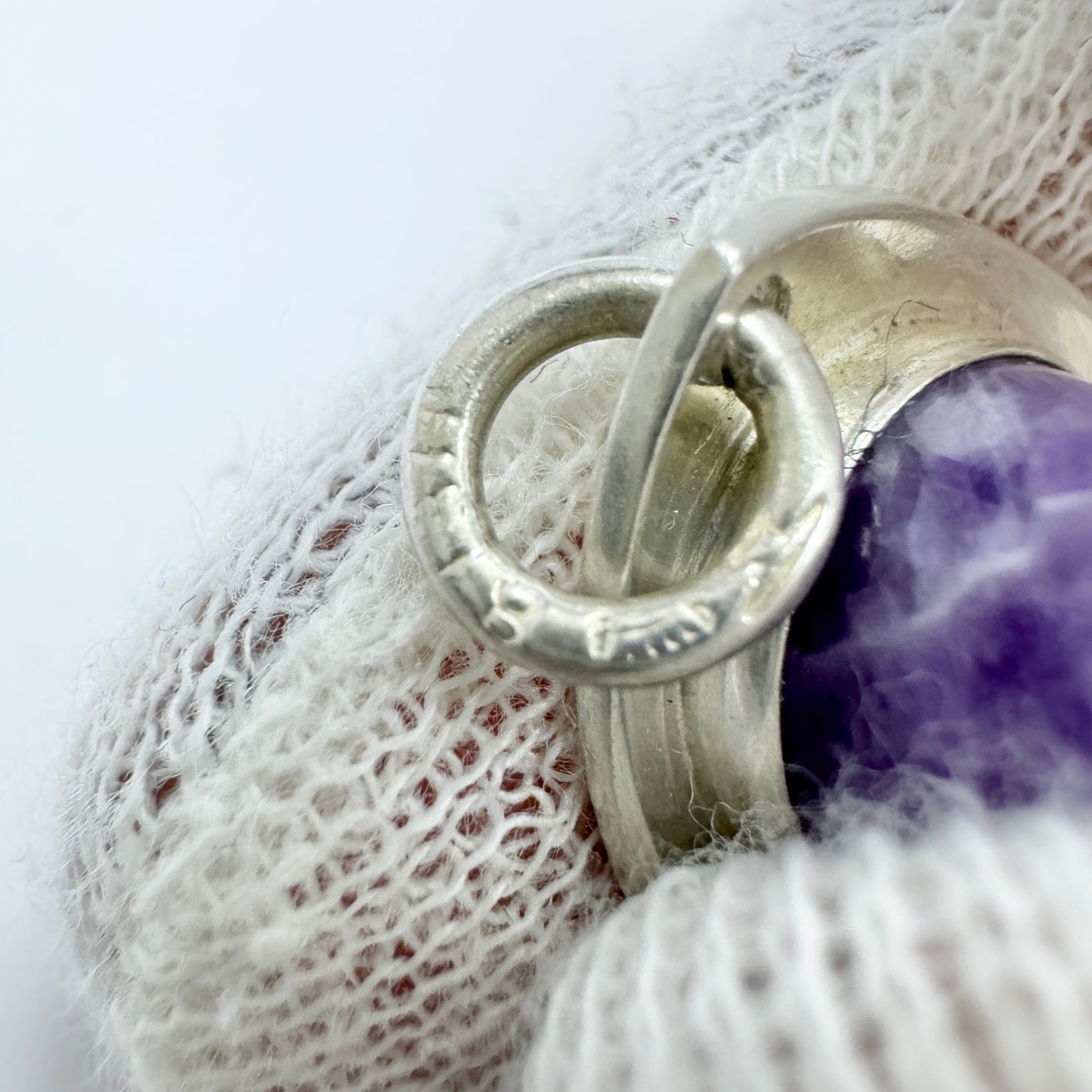 Elis Kauppi, Kupittaan Kulta Finland 1960s. Vintage Solid Silver Amethyst Pendant.