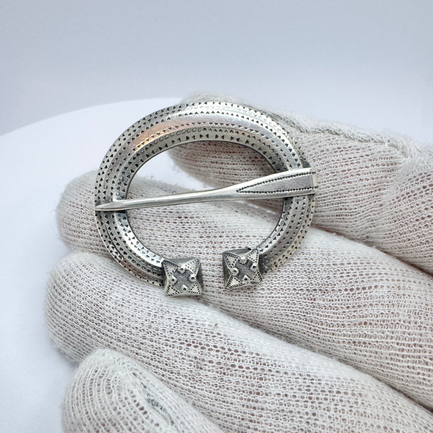 Kalevala Koru, Finland 1964. Vintage Solid Silver Brooch.