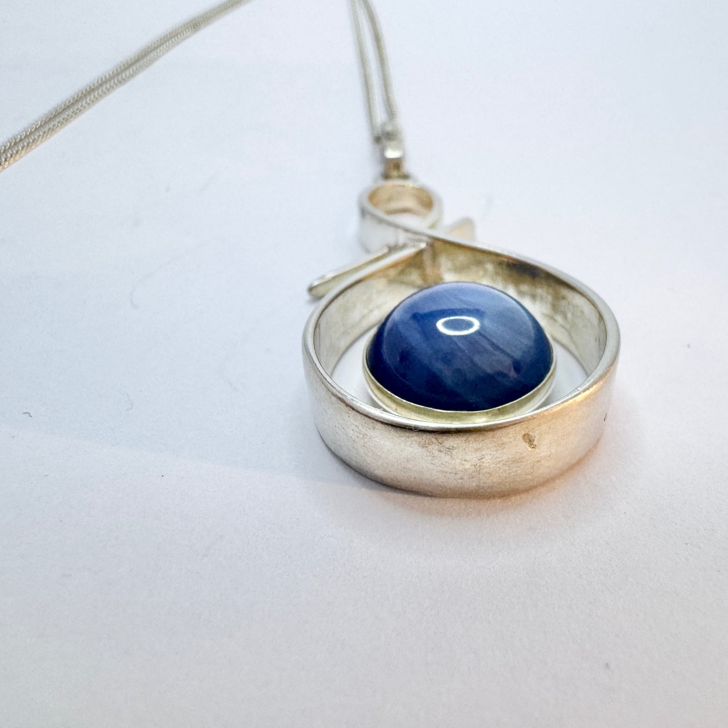 Victor Janson, Sweden 1976. Vintage Solid Silver Bergslagen-stone Pendant Necklace.