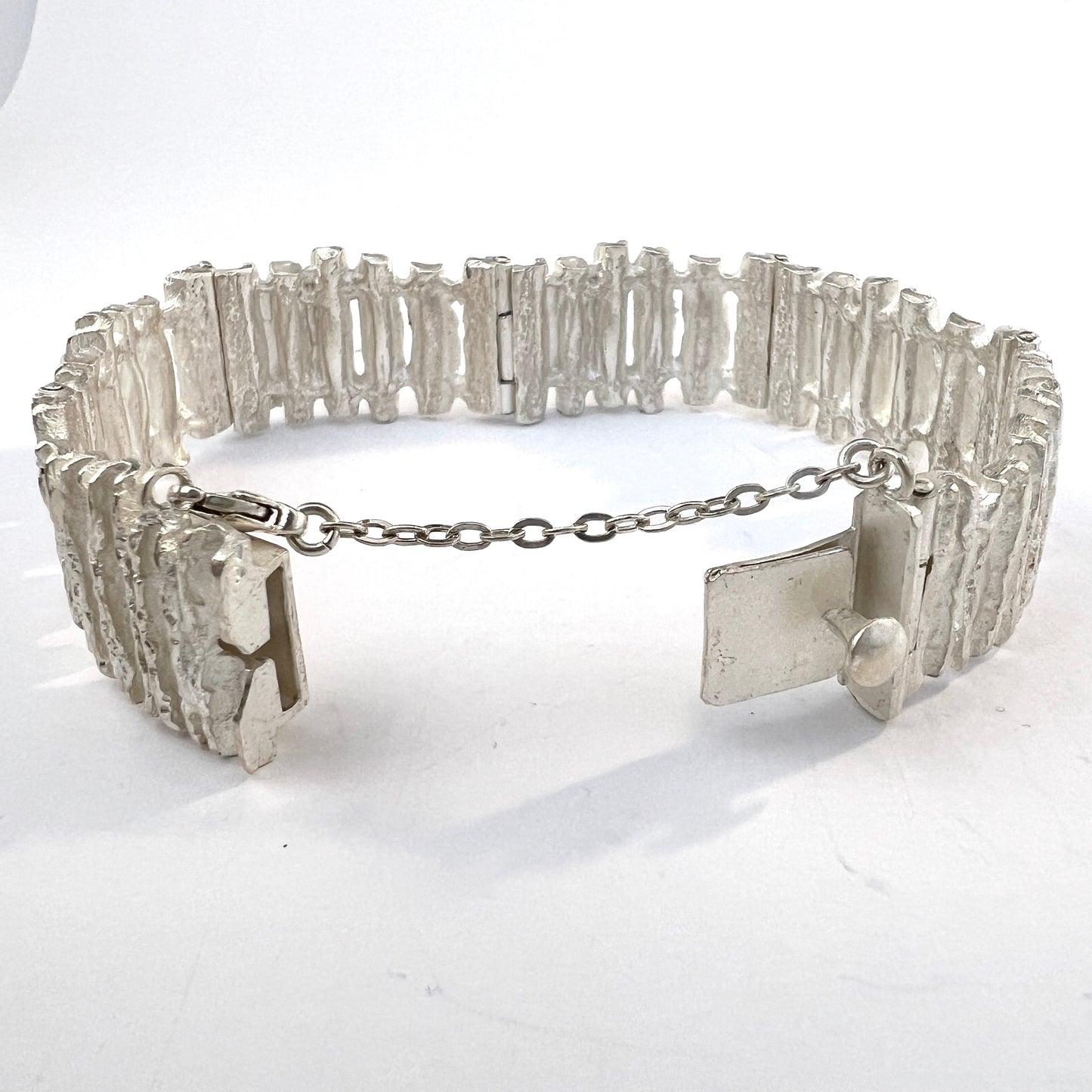 Vintage Chunky Frosty Solid Sterling Silver Bracelet.