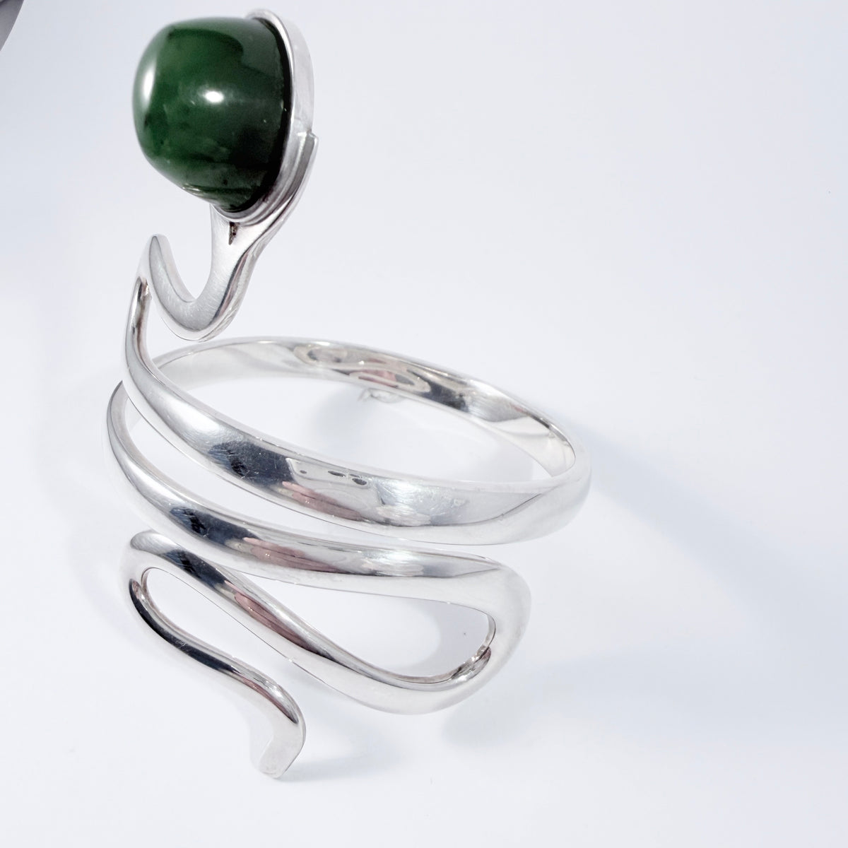 W. & S. Sørensen, Denmark c 1960s. Bold Vintage Sterling Silver Nephrite / Jade Snake Arm-band Bracelet.