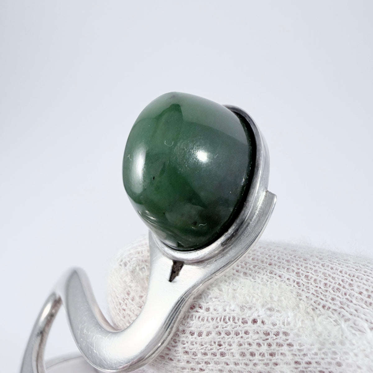 W. & S. Sørensen, Denmark c 1960s. Bold Vintage Sterling Silver Nephrite / Jade Snake Arm-band Bracelet.