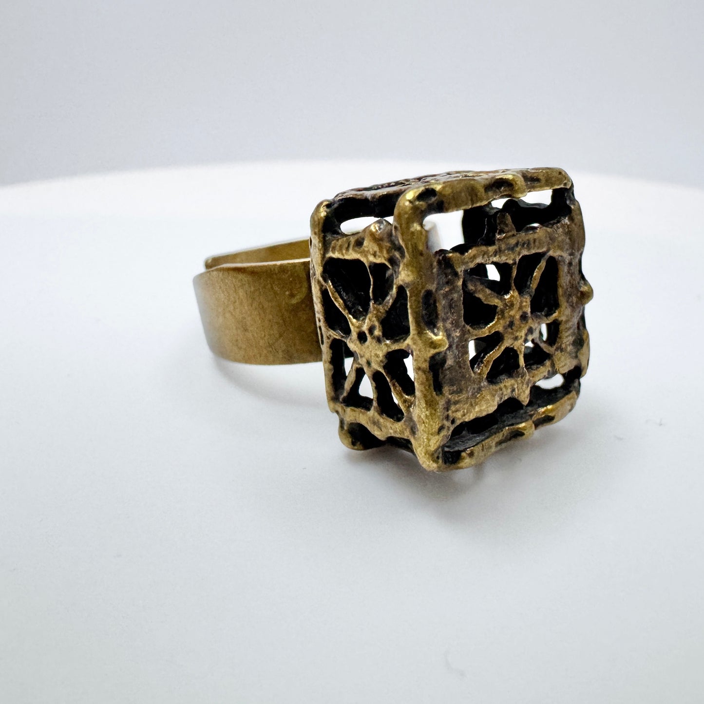 Pentti Sarpaneva, Finland 1970s. Vintage Adjustable Size Bronze Ring. Signed.