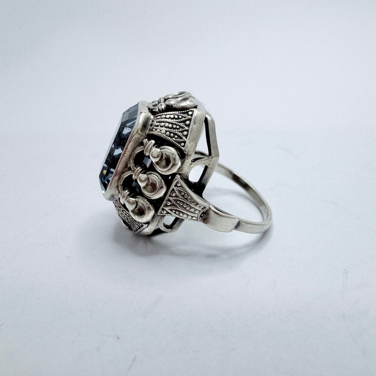 Vintage 1940s. Solid Silver Blue Synthetic Spinel Cocktail Ring.