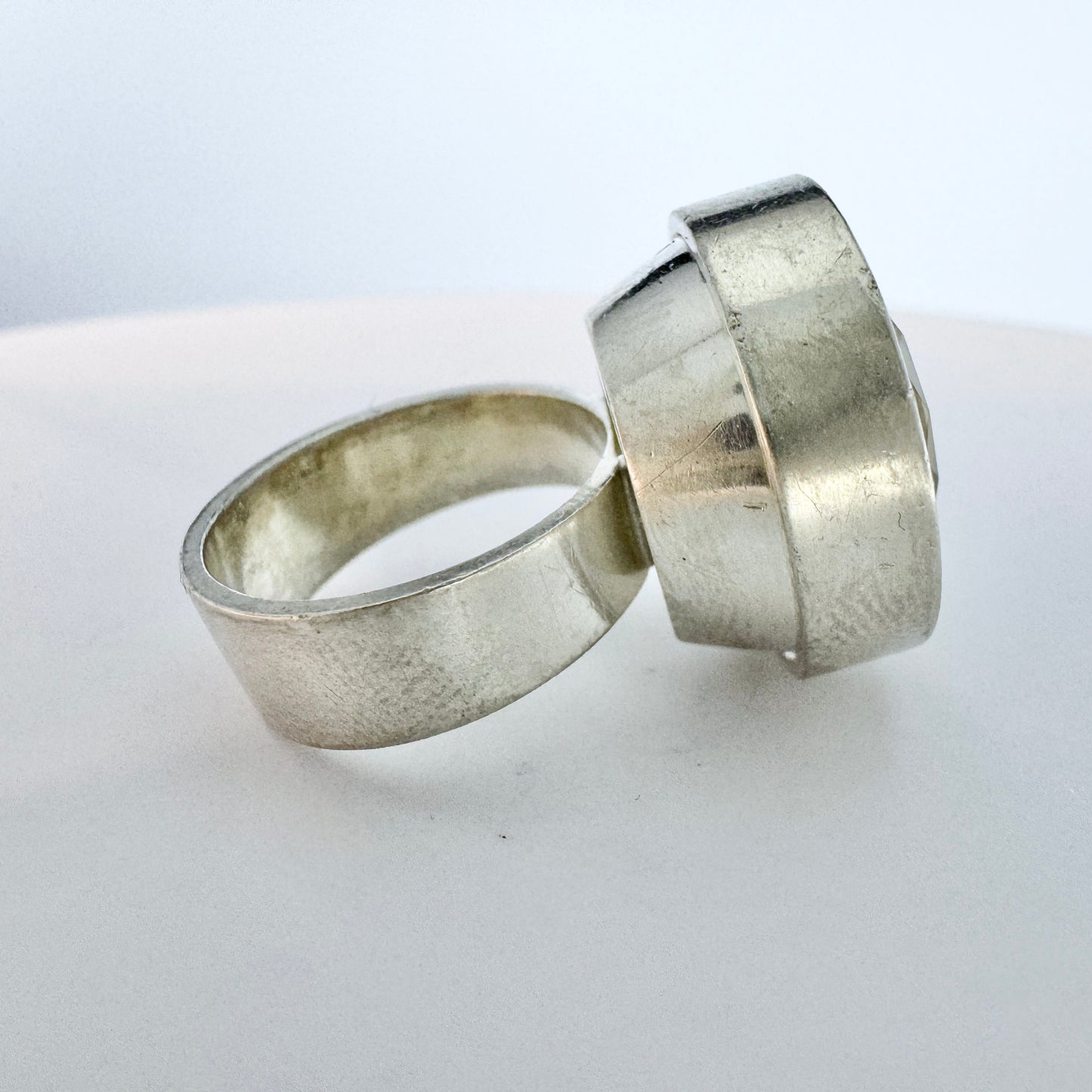 Elis Kauppi, Kupittaan Kulta, Finland 1968. Vintage Solid Silver Rock Crystal Ring.