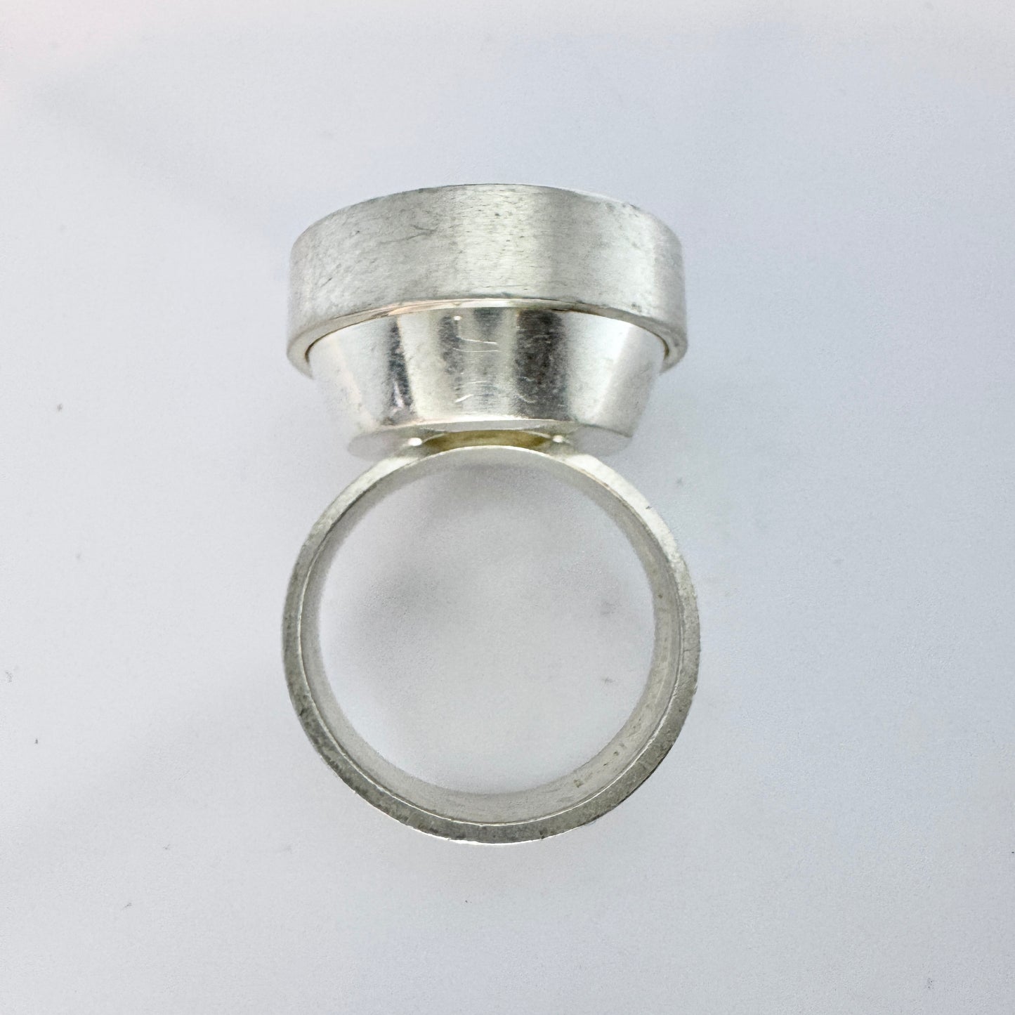 Elis Kauppi, Kupittaan Kulta, Finland 1968. Vintage Solid Silver Rock Crystal Ring.