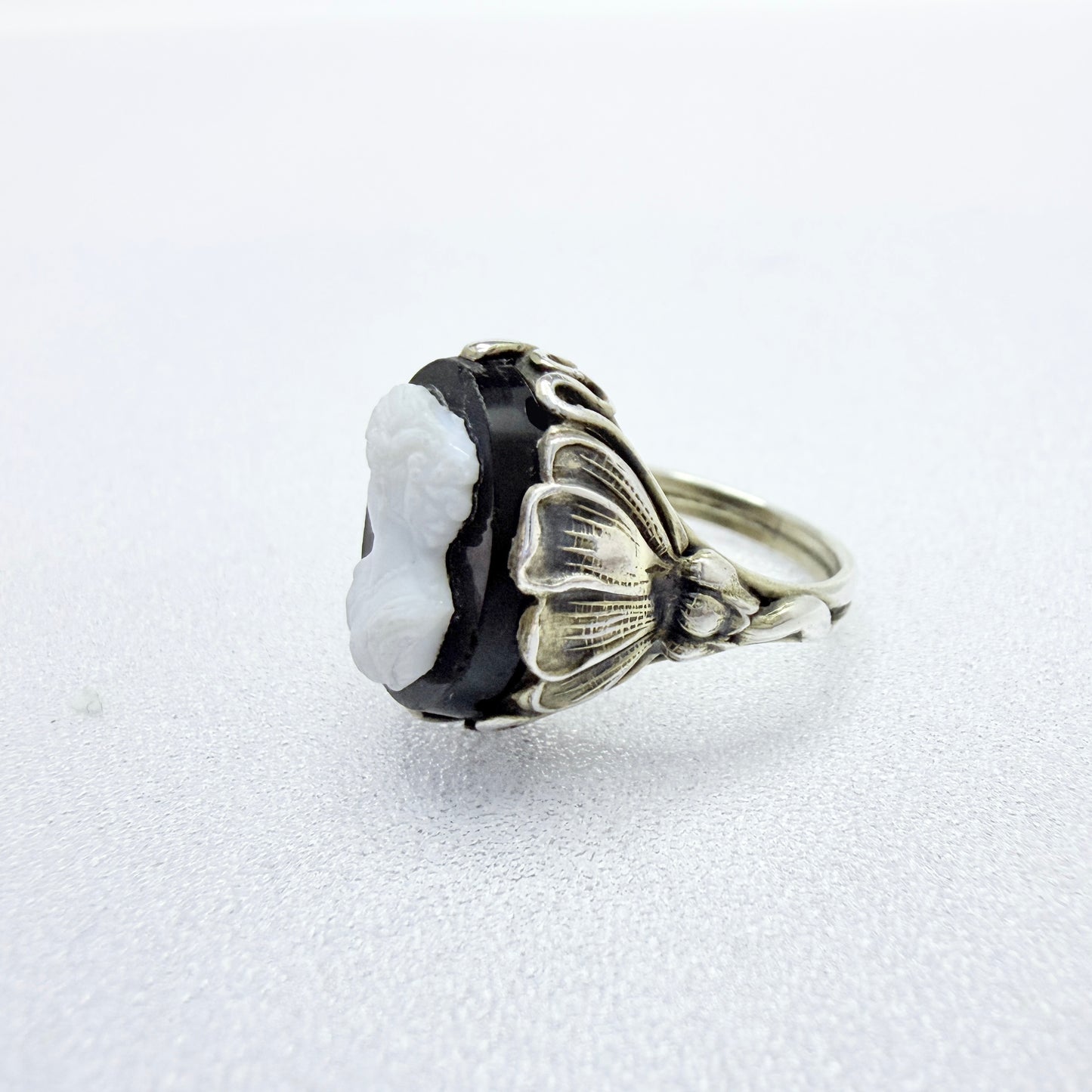 Antique Art Nouveau Solid Silver Cameo Pinky Ring.