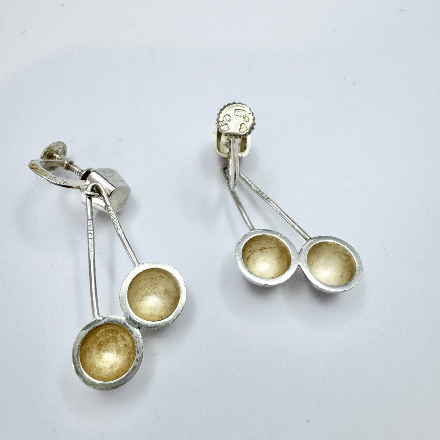 Sigurd Persson, for Ateljé Stigbert, Sweden 1955. VIntage Sterling Silver Iconic Bowl and Cube Design Earrings