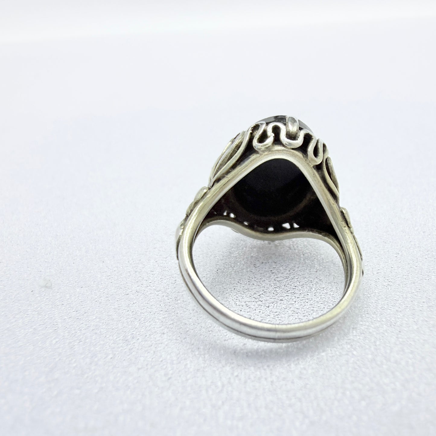 Antique Art Nouveau Solid Silver Cameo Pinky Ring.