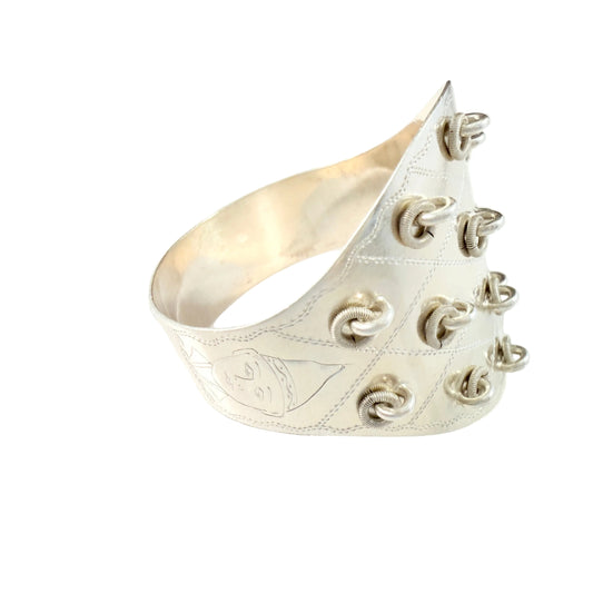 Haparanda, Sweden year 1941. Rare WWII-era Vintage Solid Silver Sami / Laplander Scarf Ring.