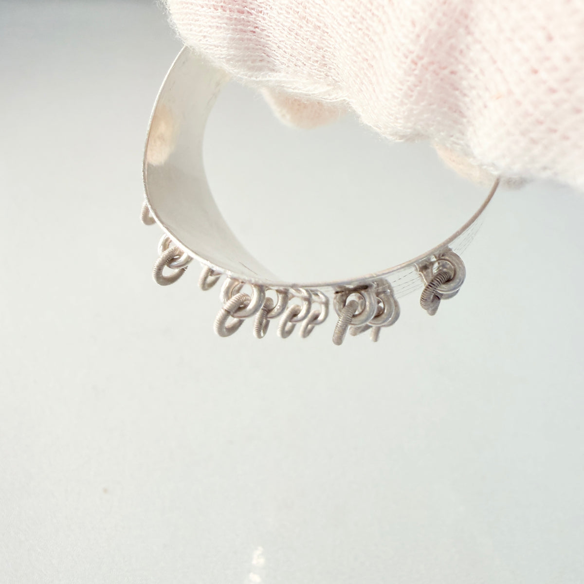 Haparanda, Sweden year 1941. Rare WWII-era Vintage Solid Silver Sami / Laplander Scarf Ring.