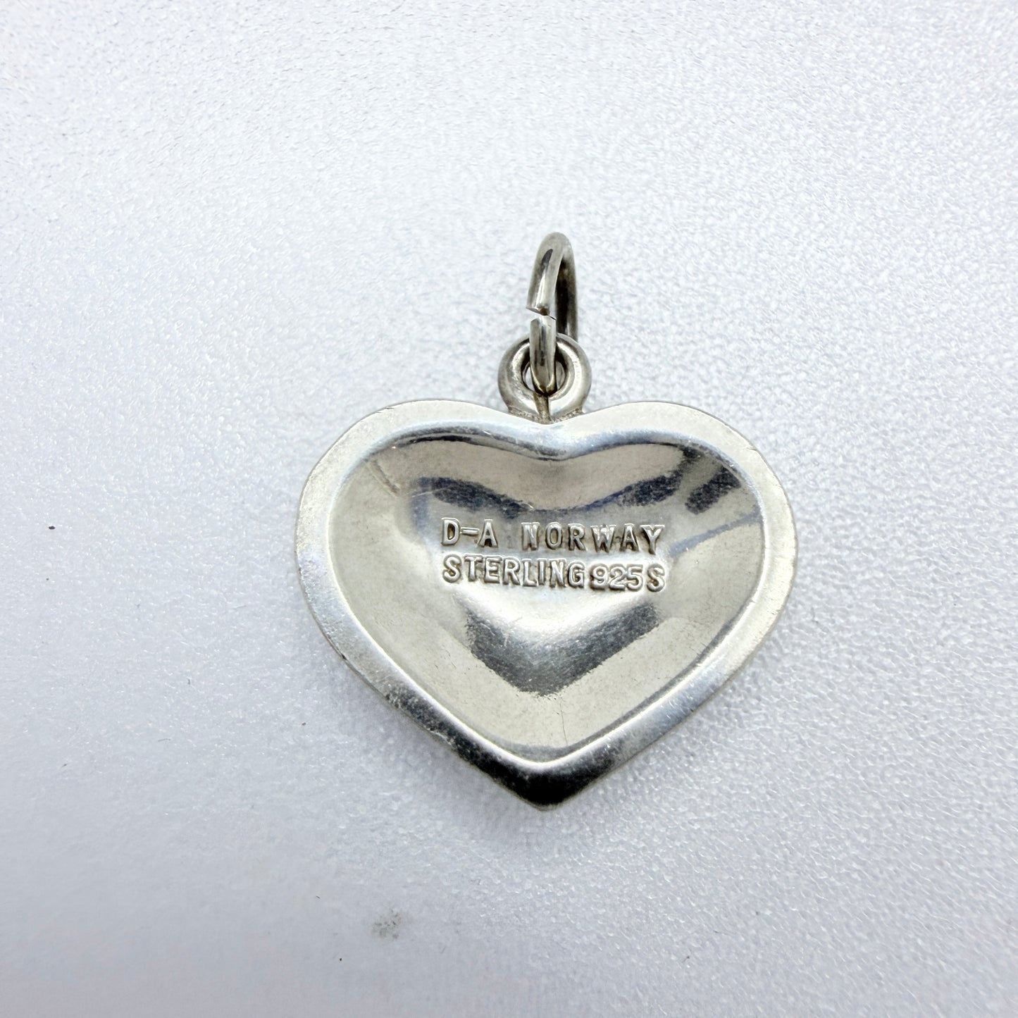 David-Andersen, Norway. Vintage Sterling Silver Enamel Heart Pendant.