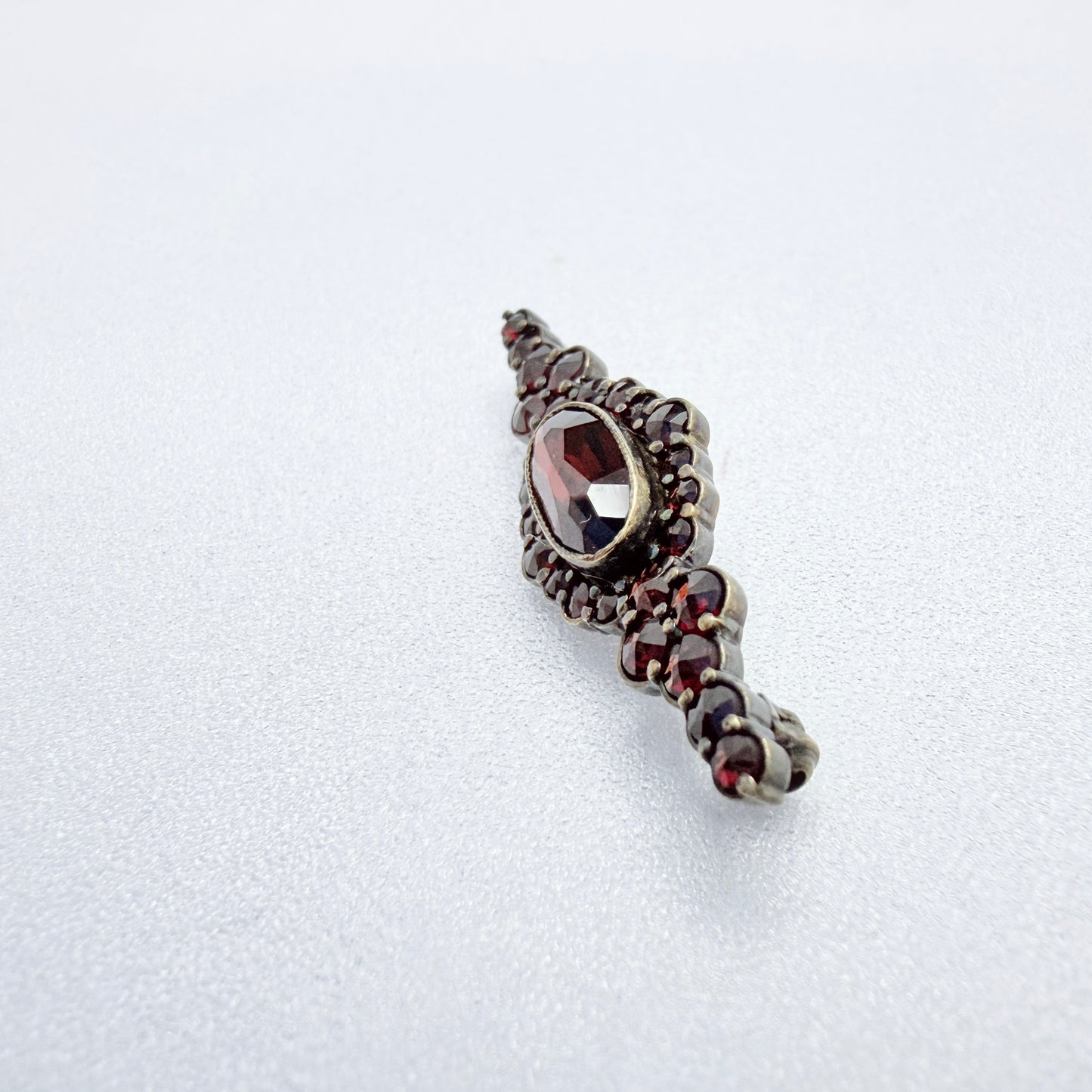 Vintage 1940-50s Gilt Solid Silver Garnet Brooch.